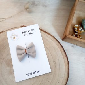 Barrette, uni ficelle