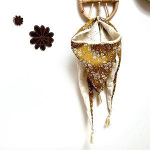 Chèche, Liberty capel moutarde et double gaze crème à pois doré