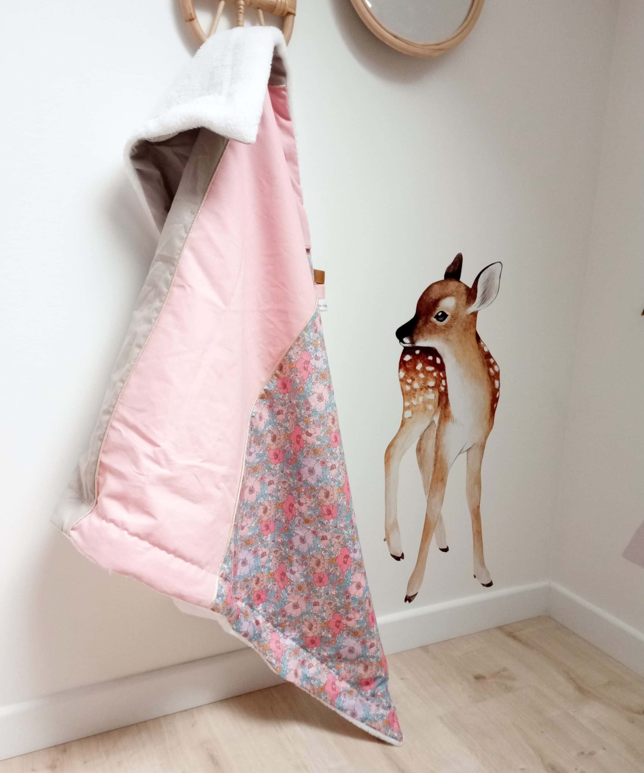 Couverture, ficelle, rose pâle et liberty maedow song – Image 2