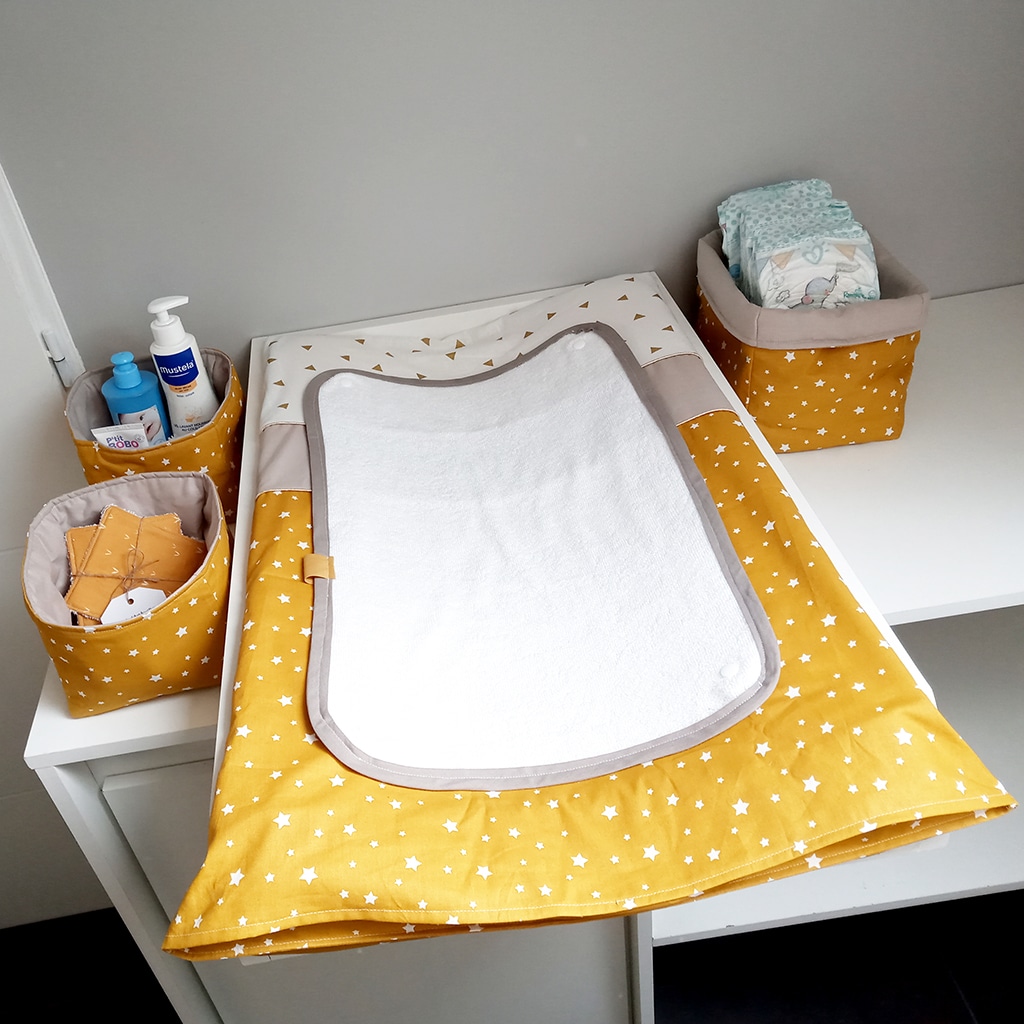 Housse de matelas à langer, étoilé moutarde