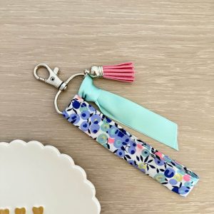 Porte clés, Wiltshire fluo et satin menthe