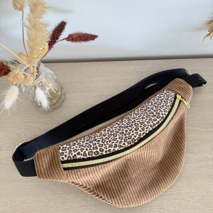 Sac banane, velours côtelé camel et coton motifs léopards