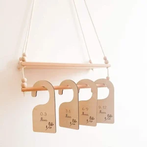 Séparateur de Penderie en Bois Naturel