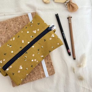 Trousse plate élastiquée, nozbi moutarde