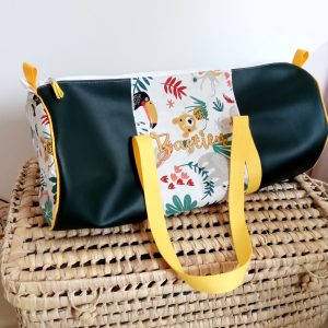 Sac polochon, simili sapin et papaya