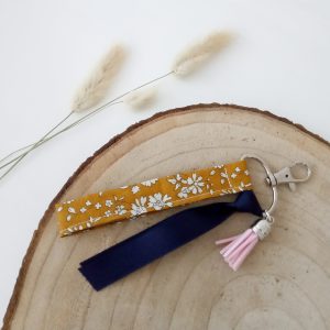 Porte clés, capel moutarde