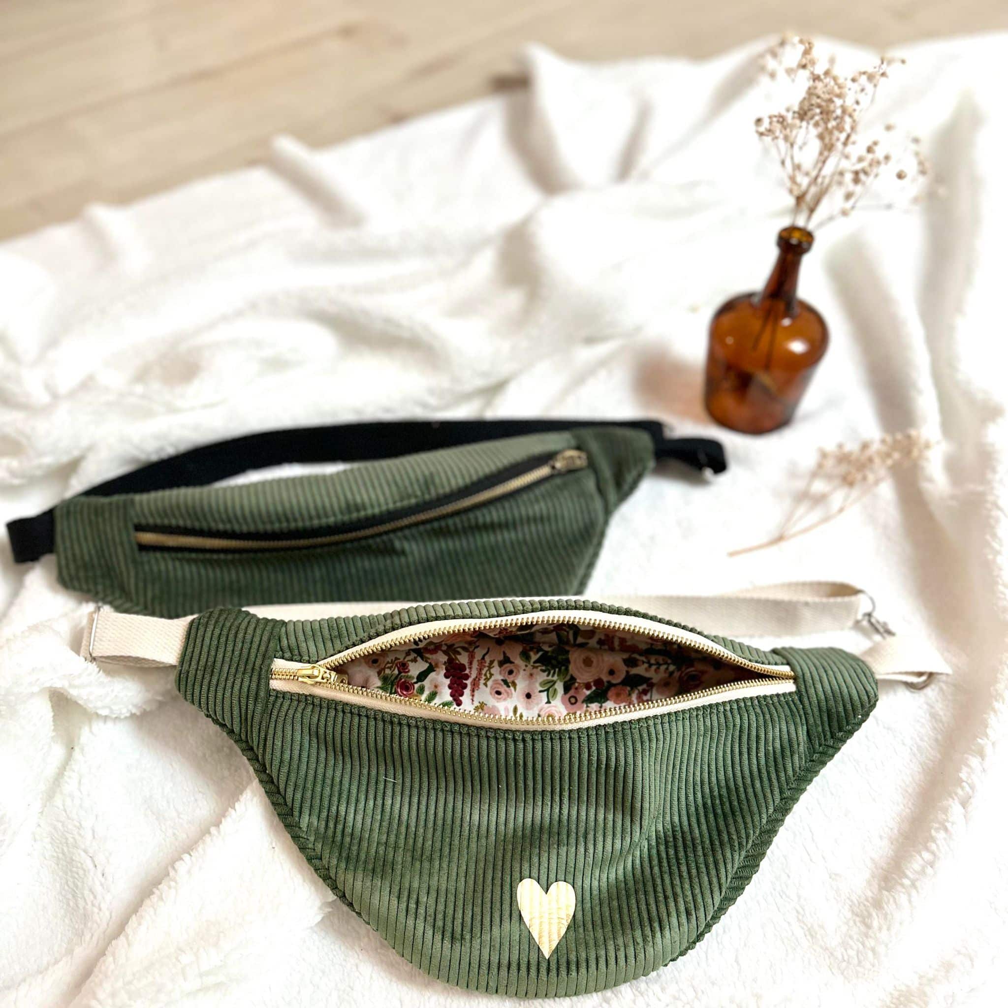 Sac banane, velours kaki, coton garden party, sangle et fermeture crème – Image 6